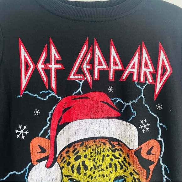 DEF LEPPARD NWT Crewneck Sweater - Picture 5 of 11